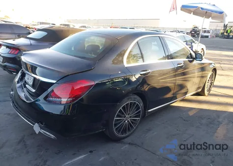 2020 Mercedes-Benz C 300 from USA, damaged, VIN W1KWF8DB4LR591877